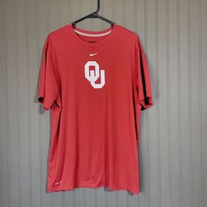 Nike Dri-Fit Oklahoma Sooners Short Sleeve Athletic T-Shirt Red Men's Large
